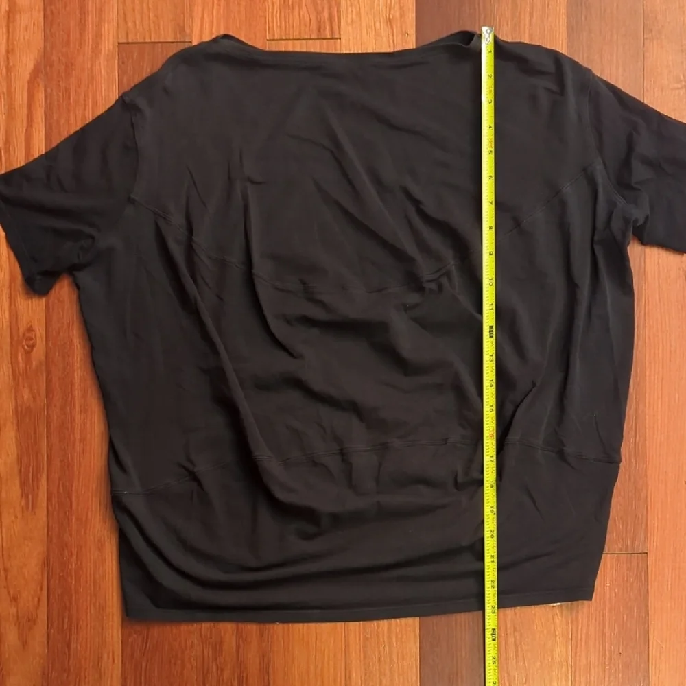 Lululemon Back In Action Organic Cotton Tee Black Oversized Minimalist Top
